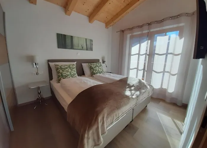 Hochalmbahnen Chalets 13W3, Alpenmohn, Nahe Gondel, Hunde Willkommen
